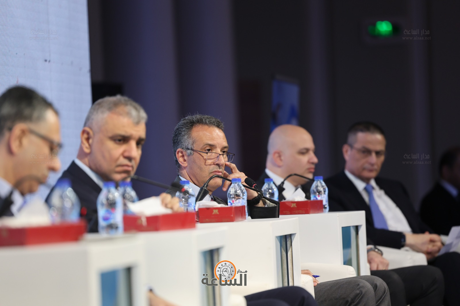 Madar Al-Saa Images 0.8499485353675422