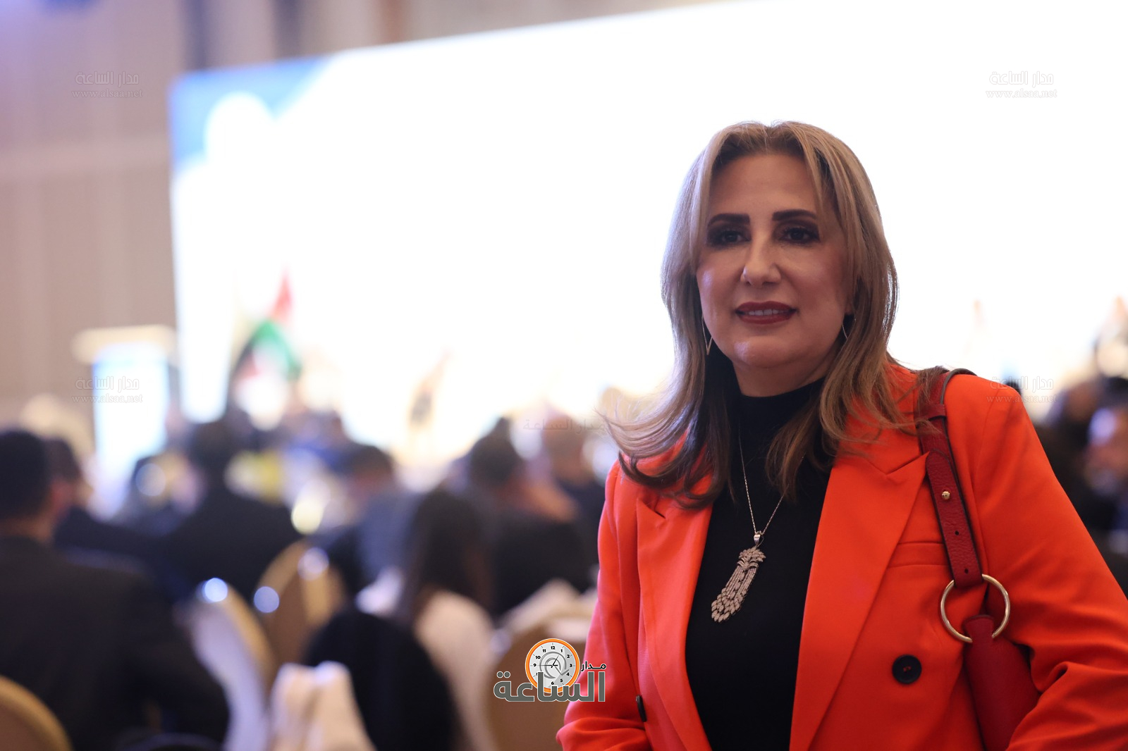 Madar Al-Saa Images 0.8813272045304574