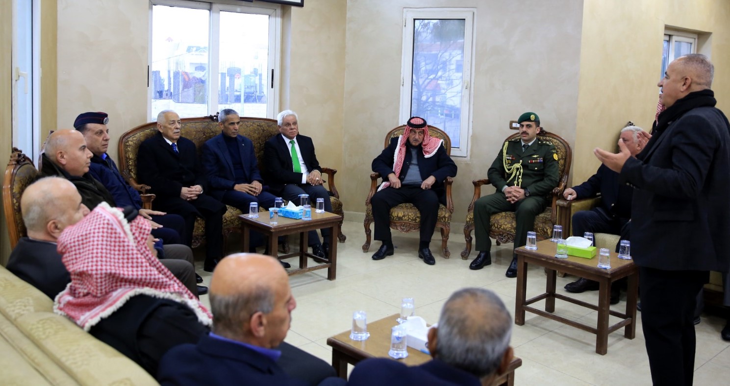 Madar Al-Saa Images 0.056430579040951834