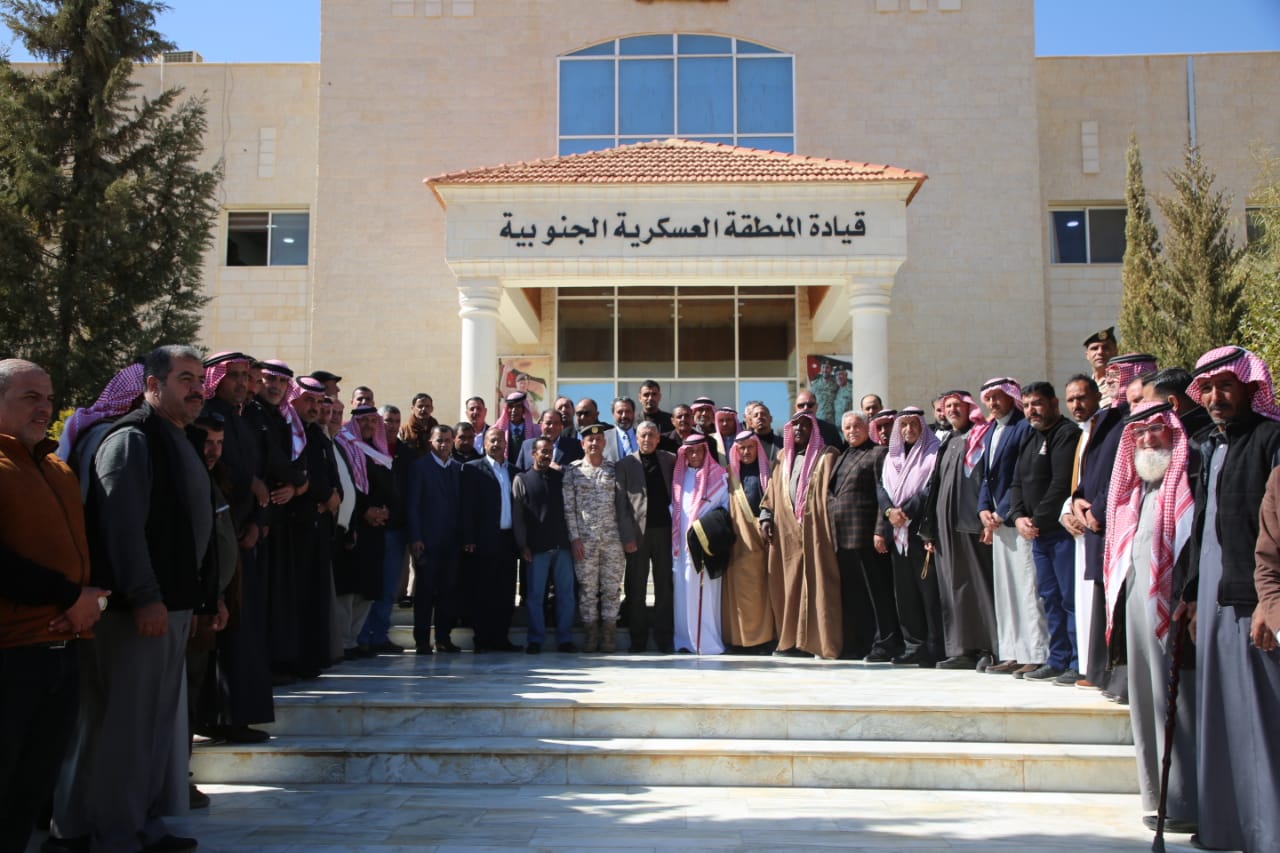 Madar Al-Saa Images 0.7996356845621124