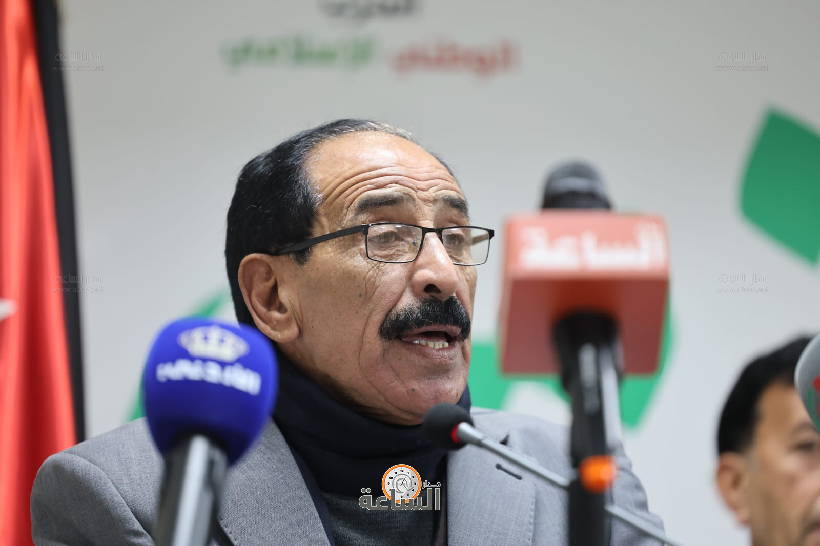 Madar Al-Saa Images 0.6311318414302438