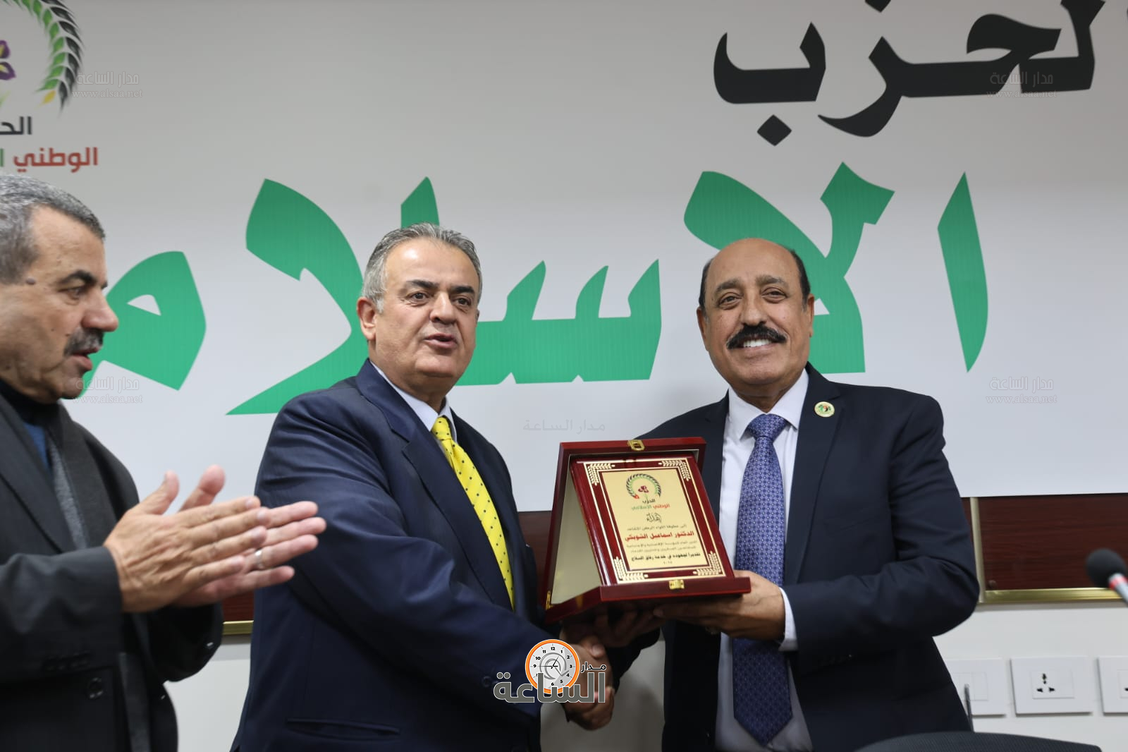 Madar Al-Saa Images 0.4806004986627954