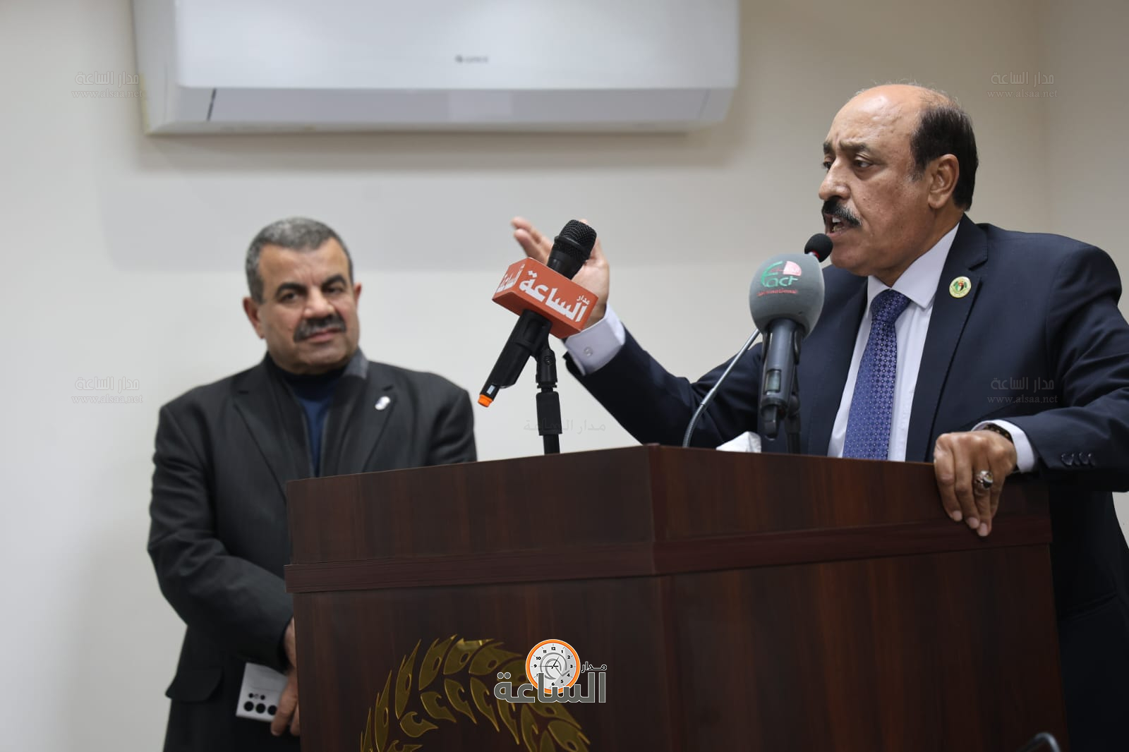 Madar Al-Saa Images 0.509954650932313