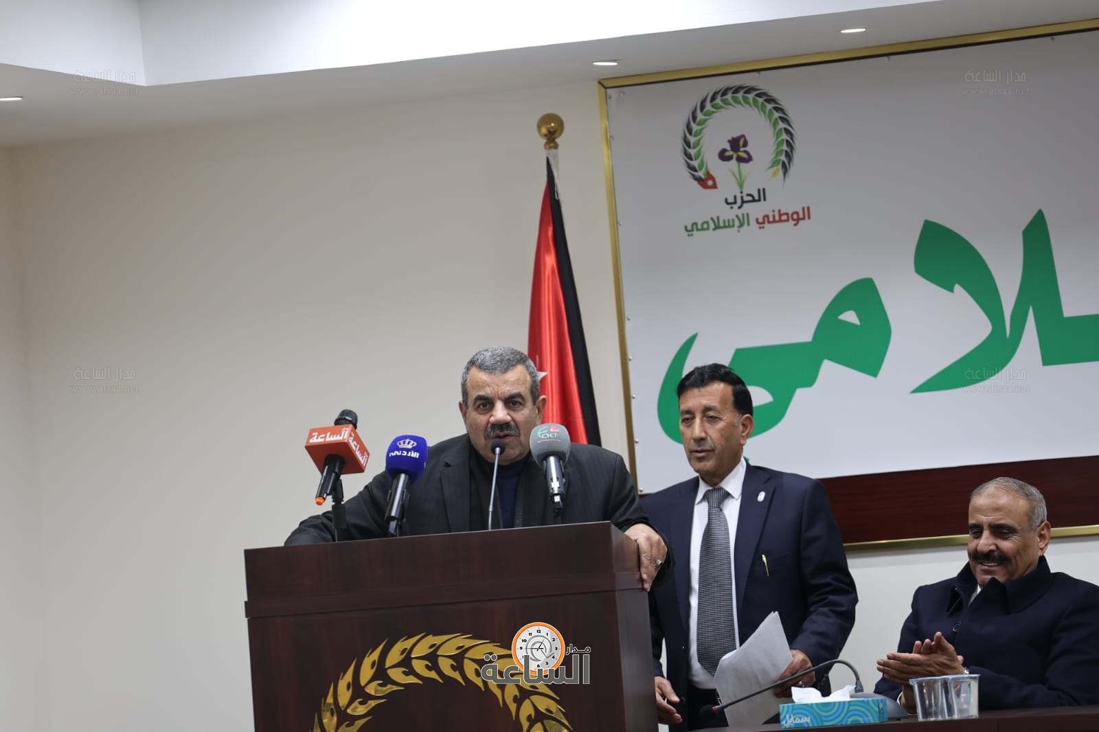 Madar Al-Saa Images 0.46201166781900405