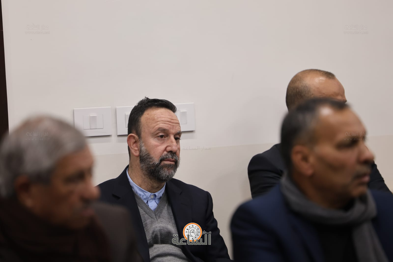 Madar Al-Saa Images 0.6086066373938934