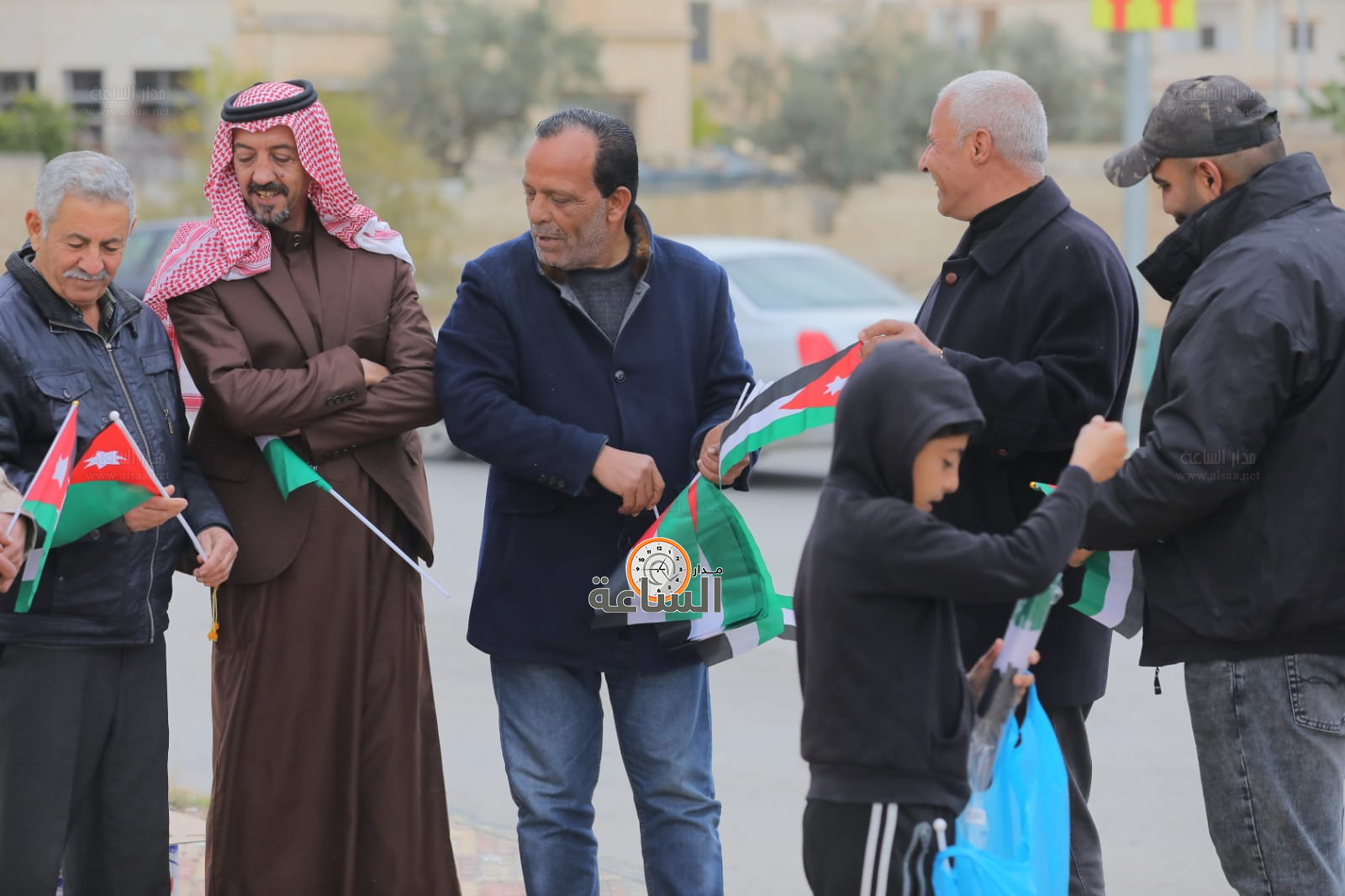 Madar Al-Saa Images 0.8229058158358324