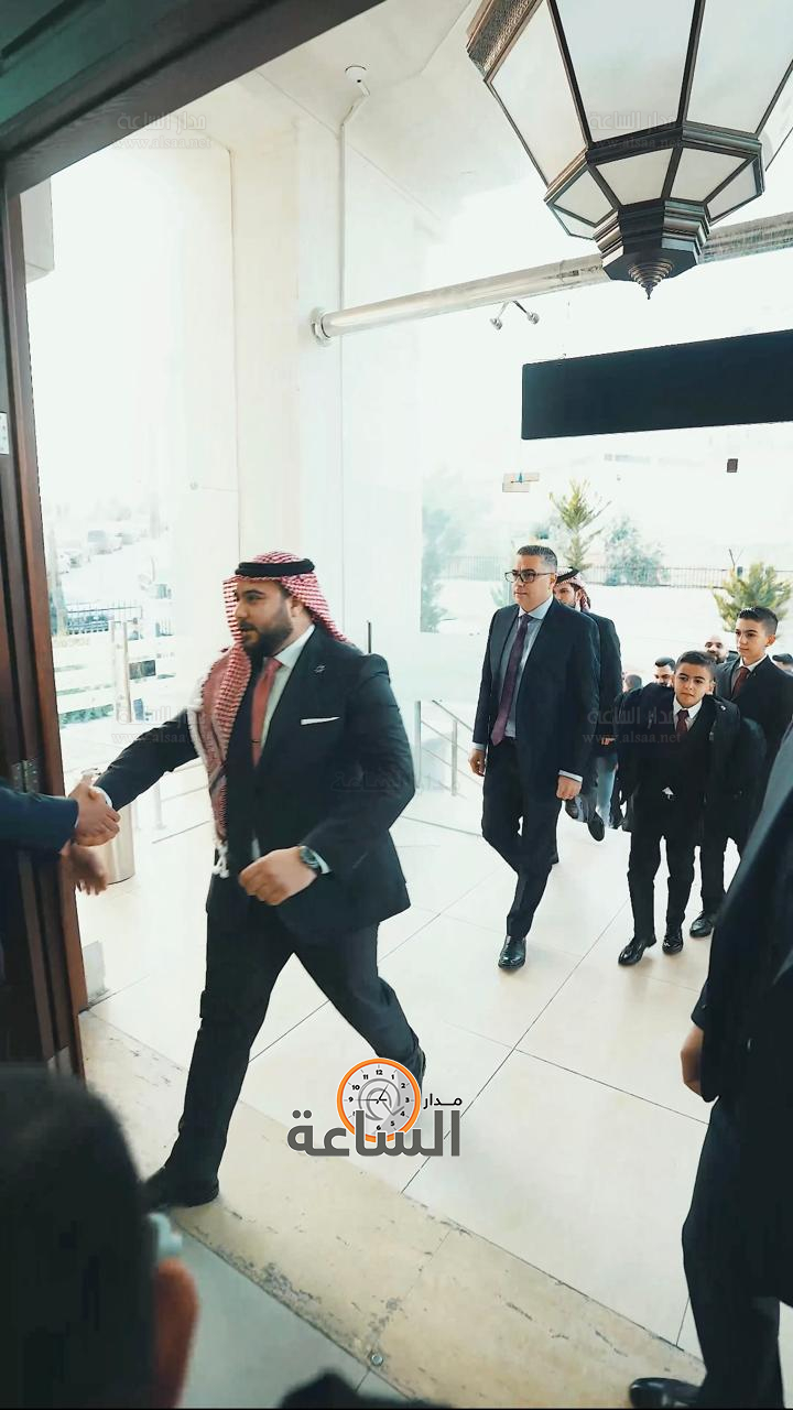 Madar Al-Saa Images 0.8727278248087429