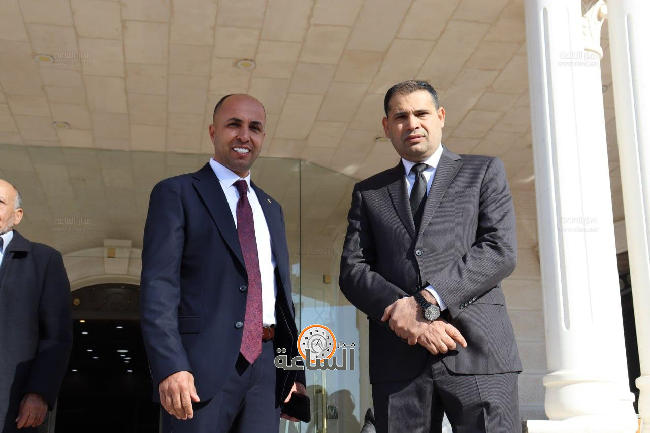 Madar Al-Saa Images 0.35926728266294394