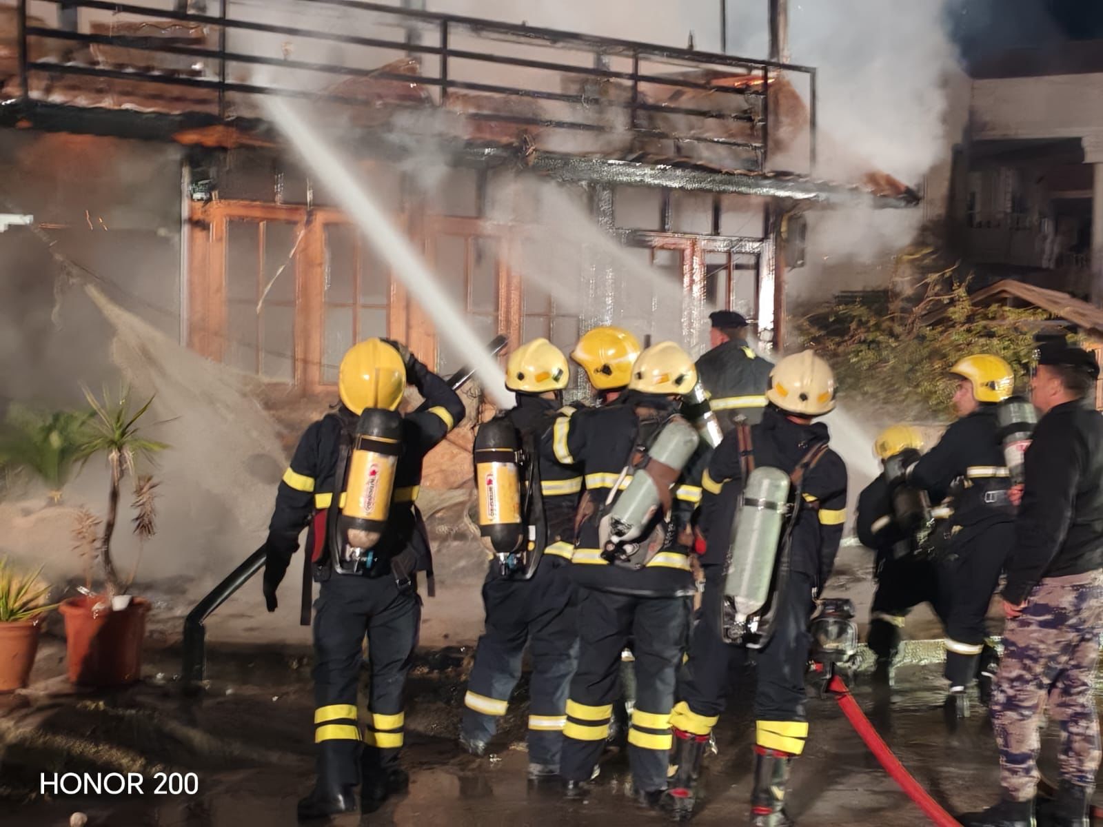 Madar Al-Saa Images 0.4160833189988389