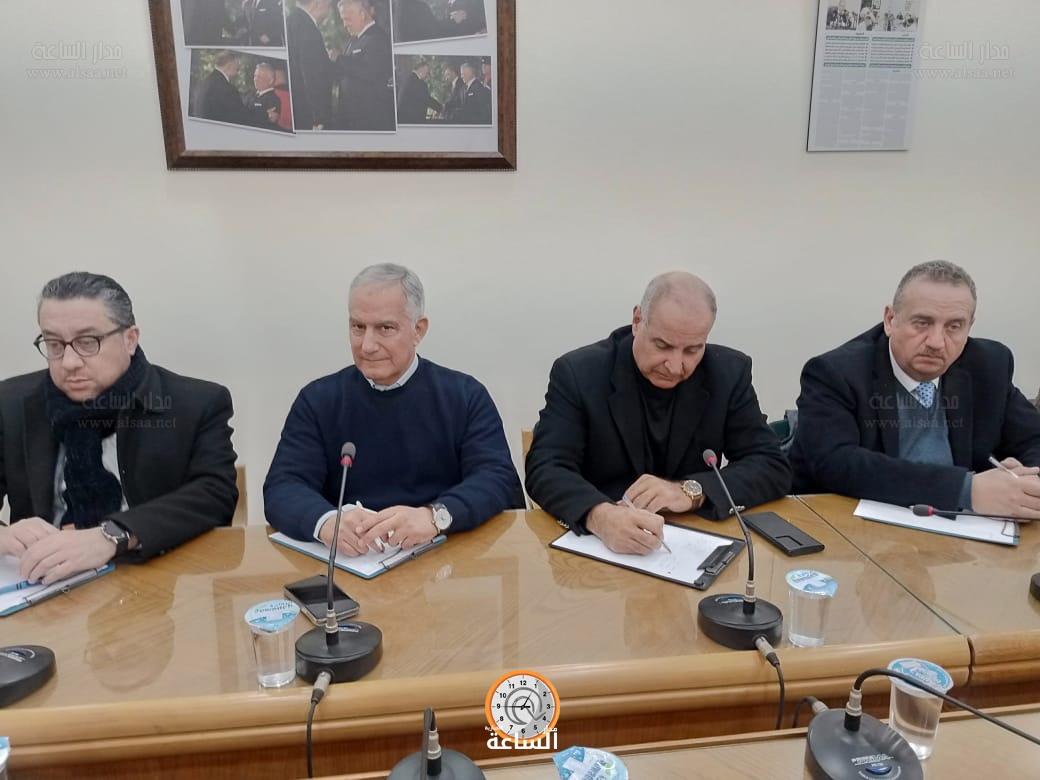 Madar Al-Saa Images 0.5014372564842837