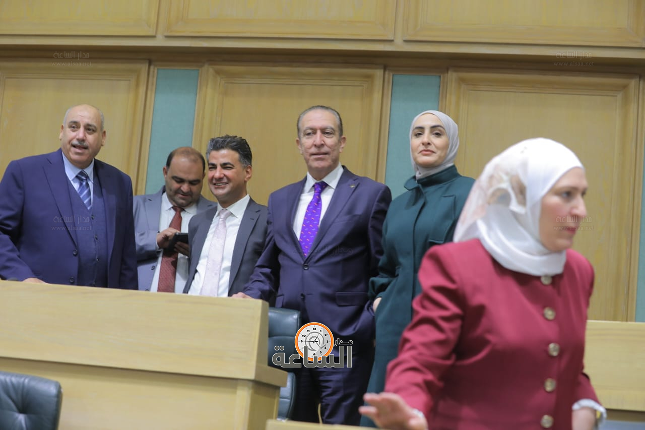 Madar Al-Saa Images 0.9681227596412649