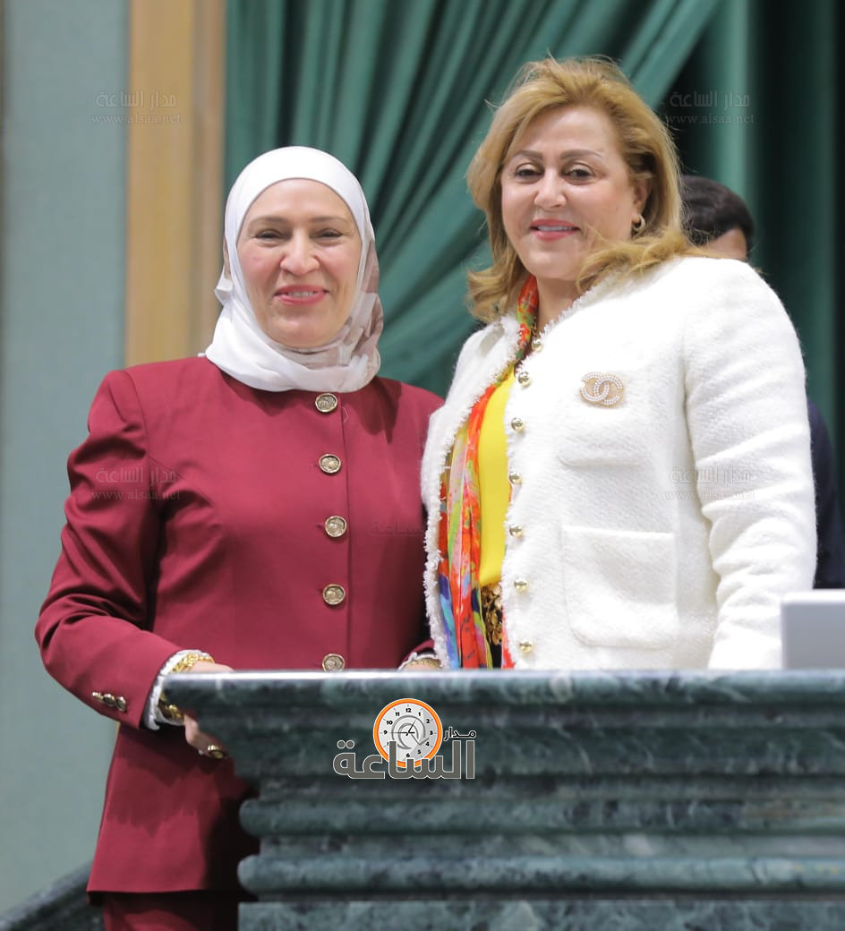 Madar Al-Saa Images 0.7495816108316238