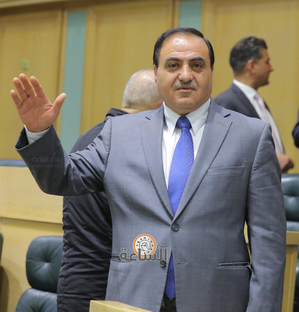 Madar Al-Saa Images 0.3550062590118943