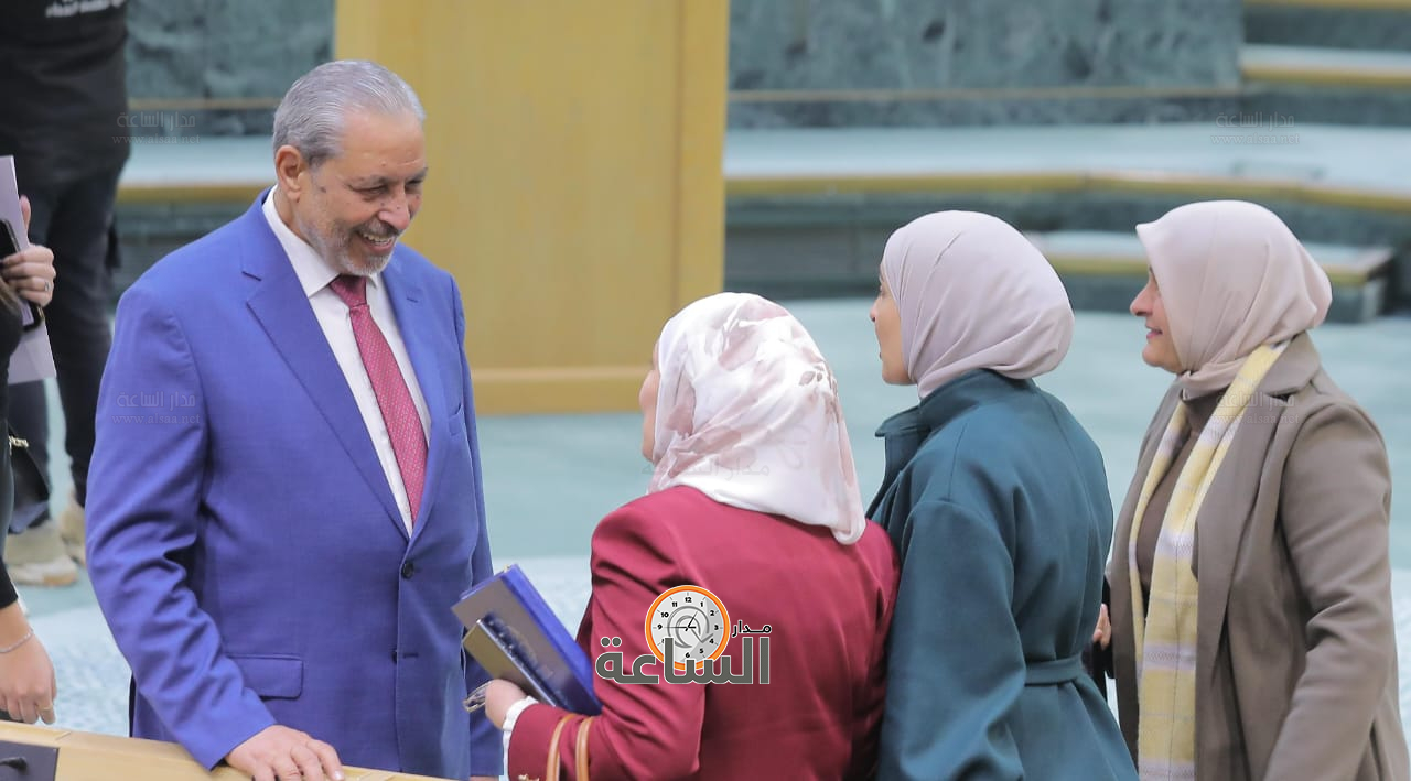 Madar Al-Saa Images 0.20543092625273718