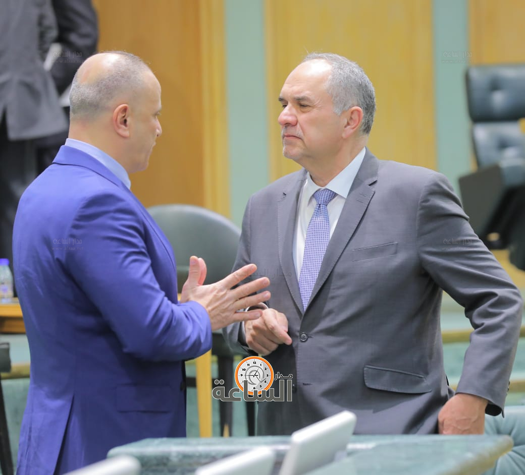 Madar Al-Saa Images 0.01825359196266718