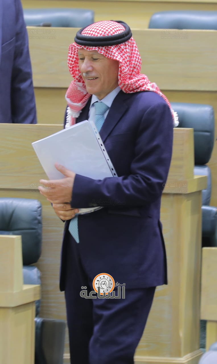 Madar Al-Saa Images 0.40968327513808656