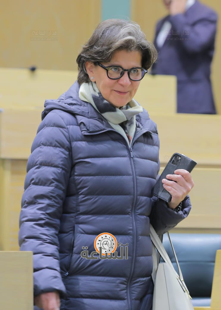 Madar Al-Saa Images 0.6429400285636524