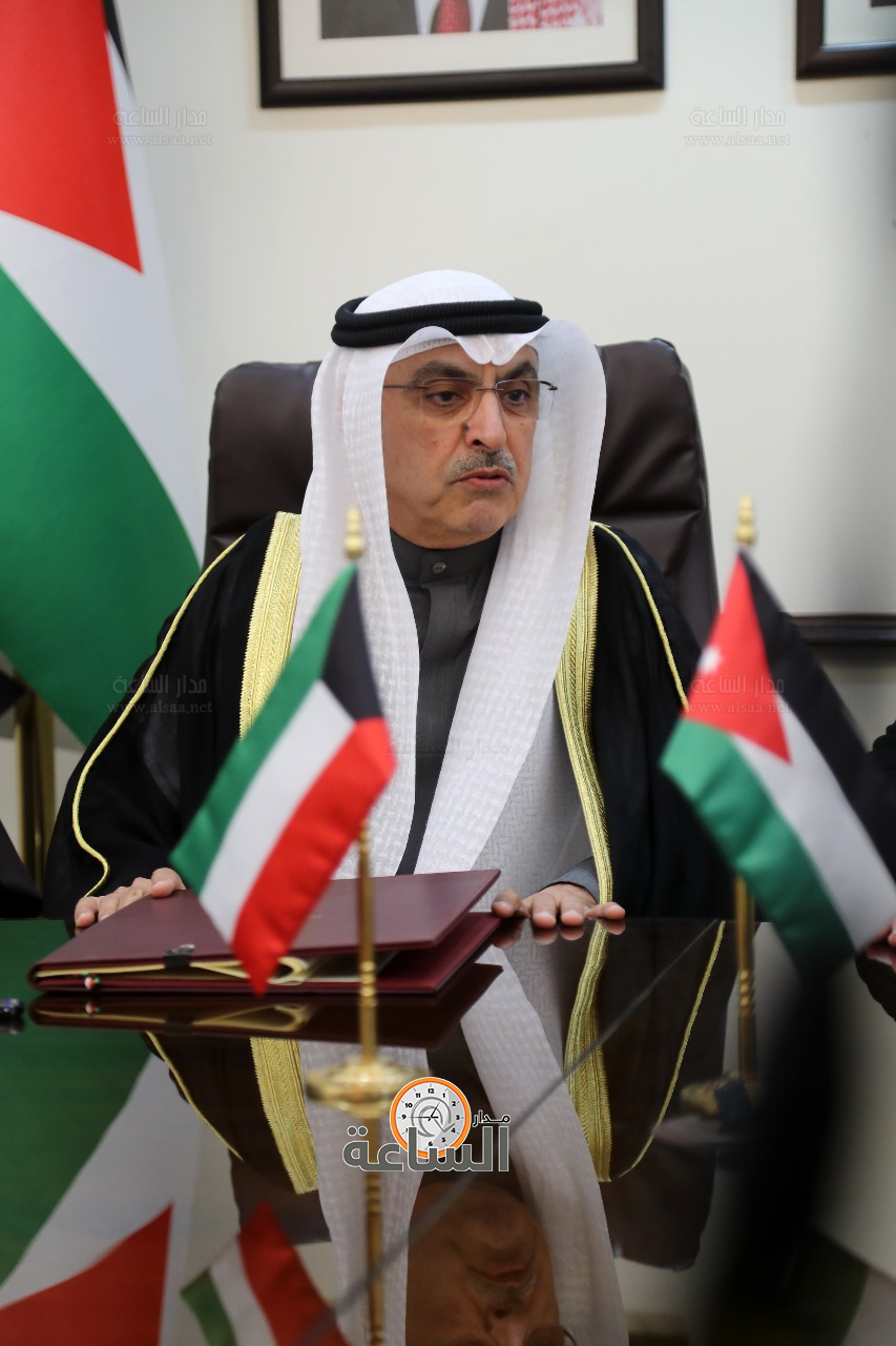 Madar Al-Saa Images 0.7841854790232321