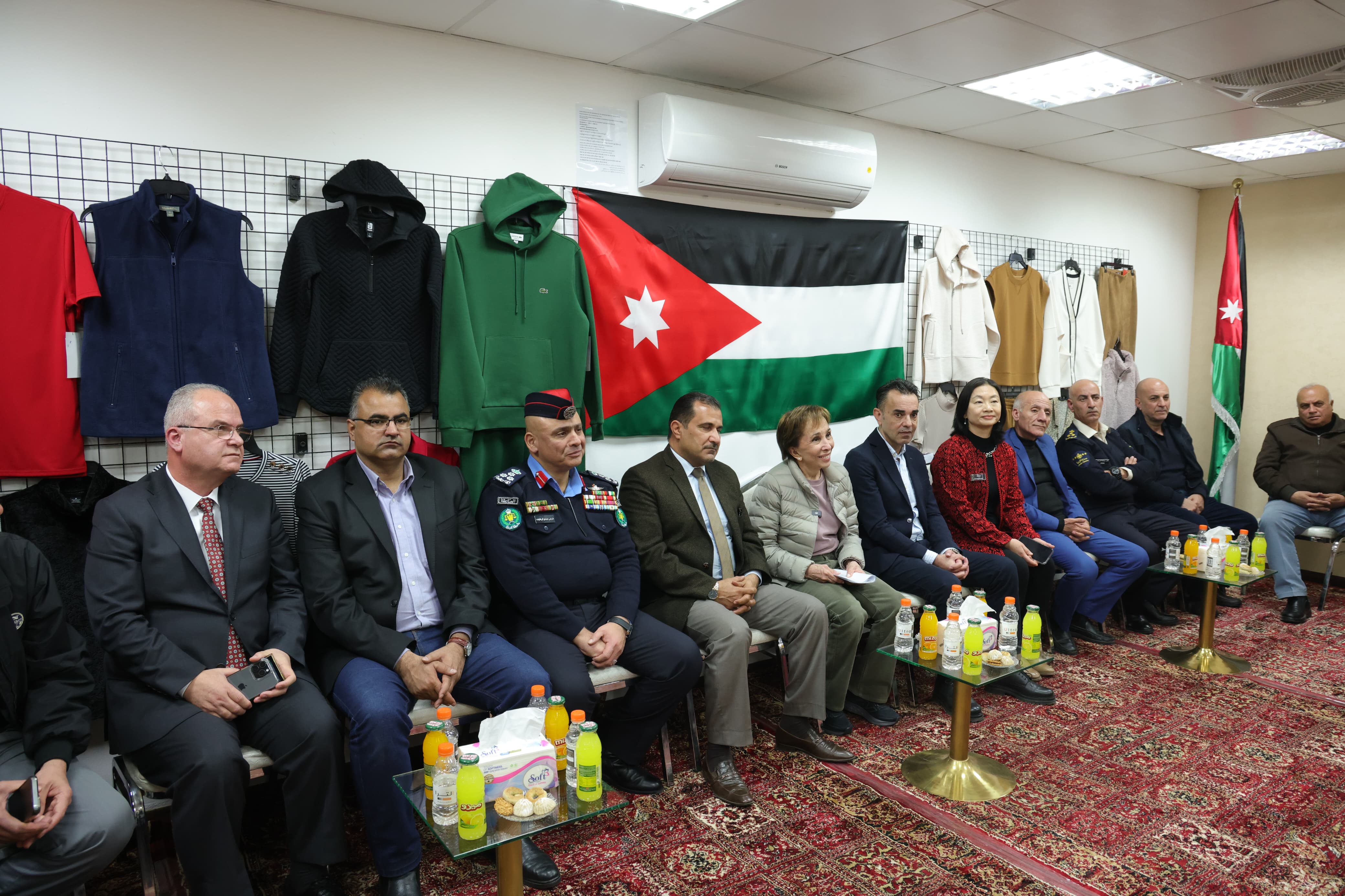 Madar Al-Saa Images 0.519432967824011