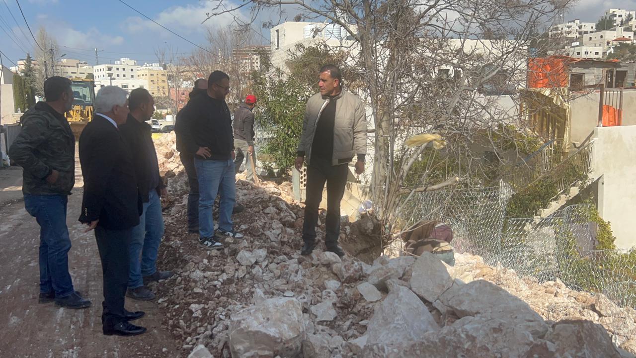 Madar Al-Saa Images 0.9954343215026247