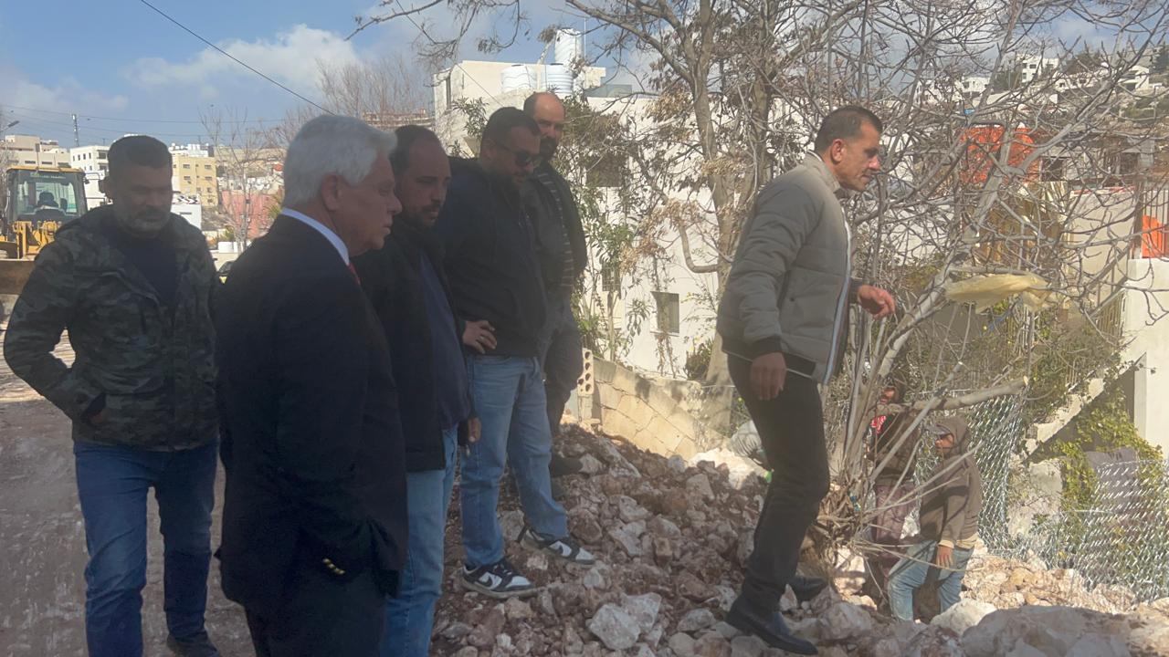 Madar Al-Saa Images 0.7378864922796515