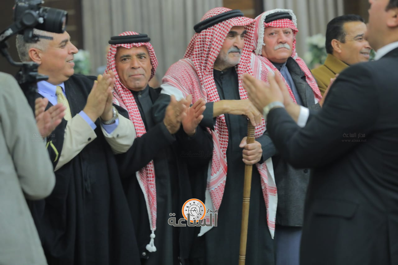 Madar Al-Saa Images 0.4000823672436997