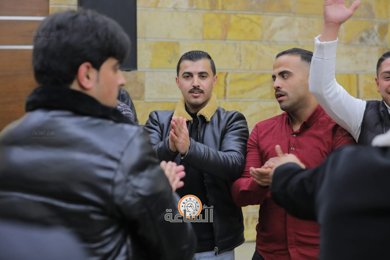 Madar Al-Saa Images 0.24375889914356663