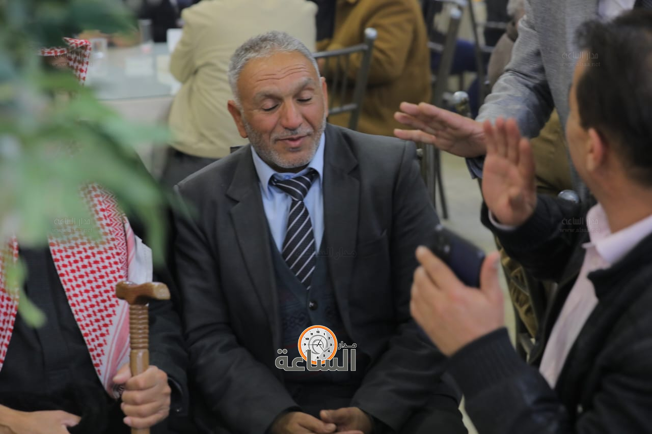 Madar Al-Saa Images 0.8839730770443672