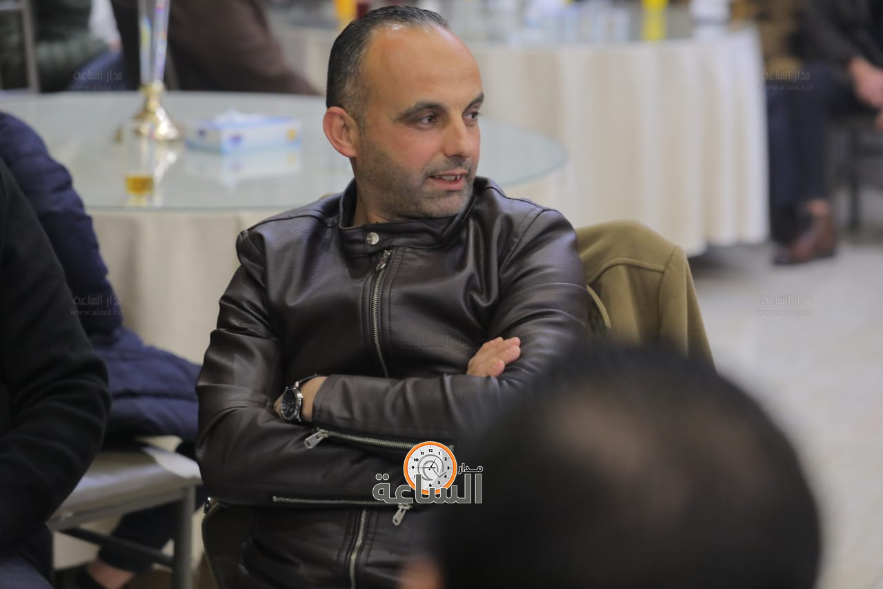 Madar Al-Saa Images 0.8768802009270538