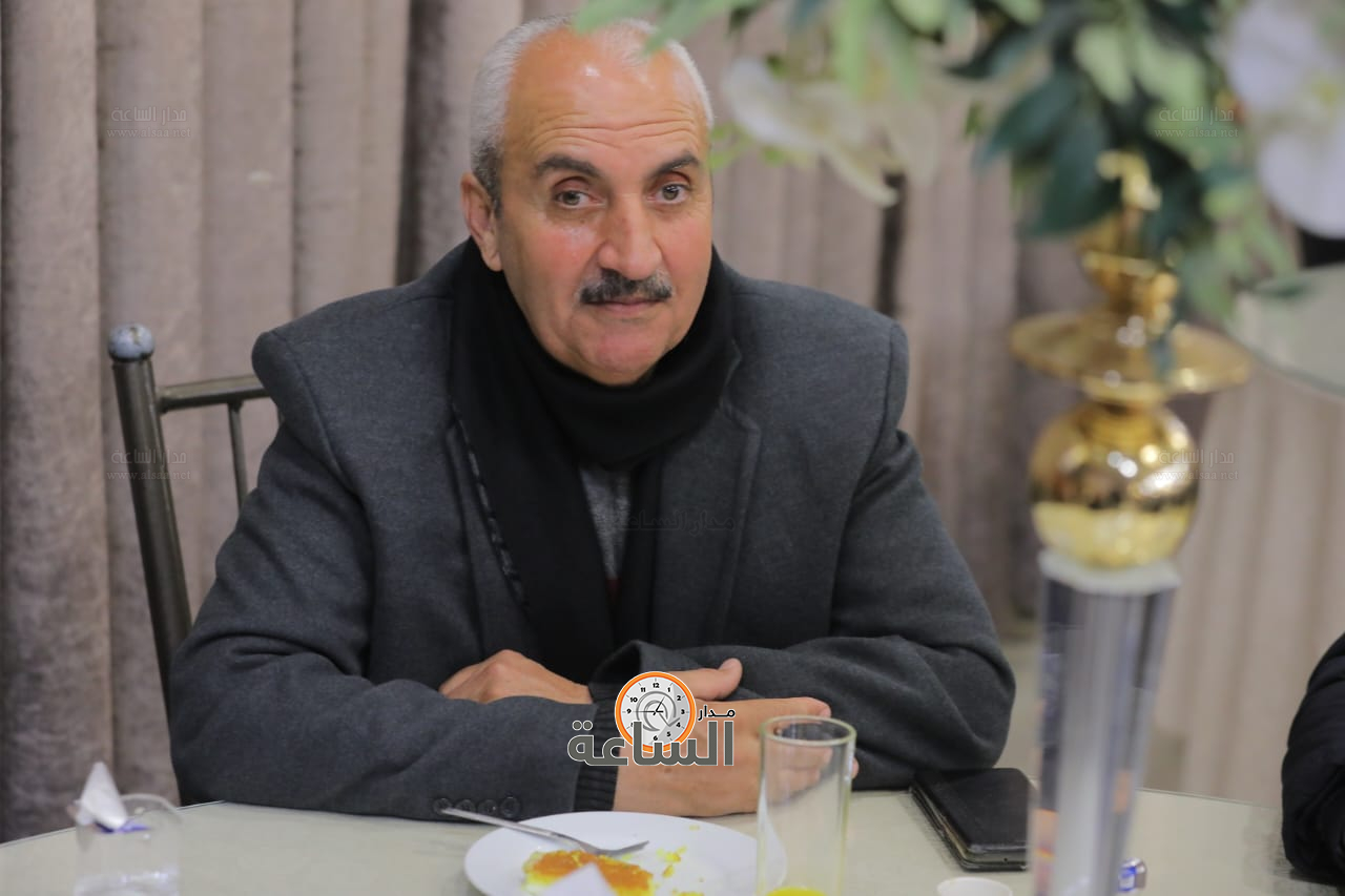 Madar Al-Saa Images 0.43289148825319157