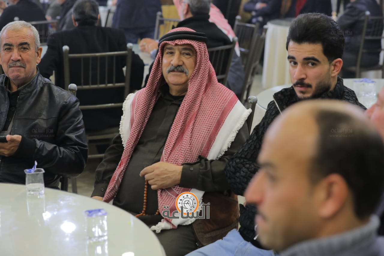 Madar Al-Saa Images 0.1454498345015951