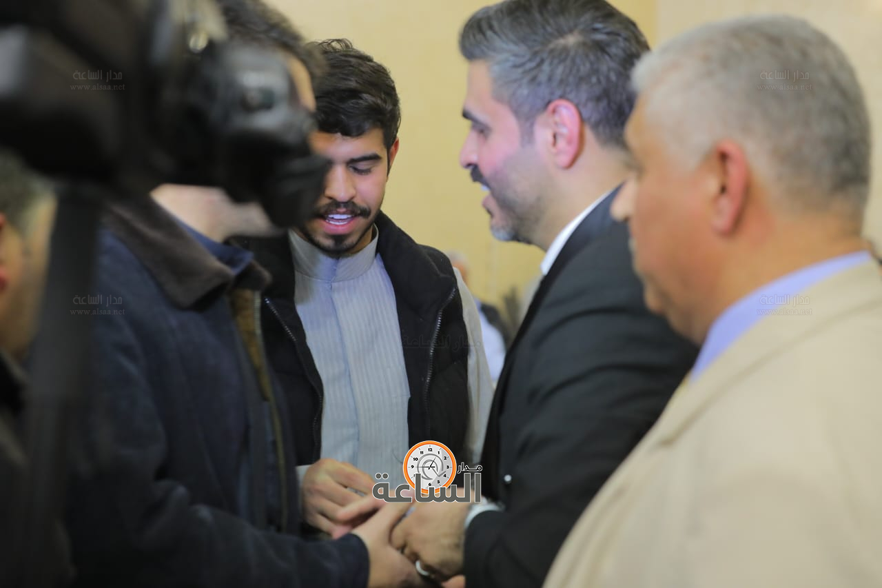 Madar Al-Saa Images 0.04842883227195216