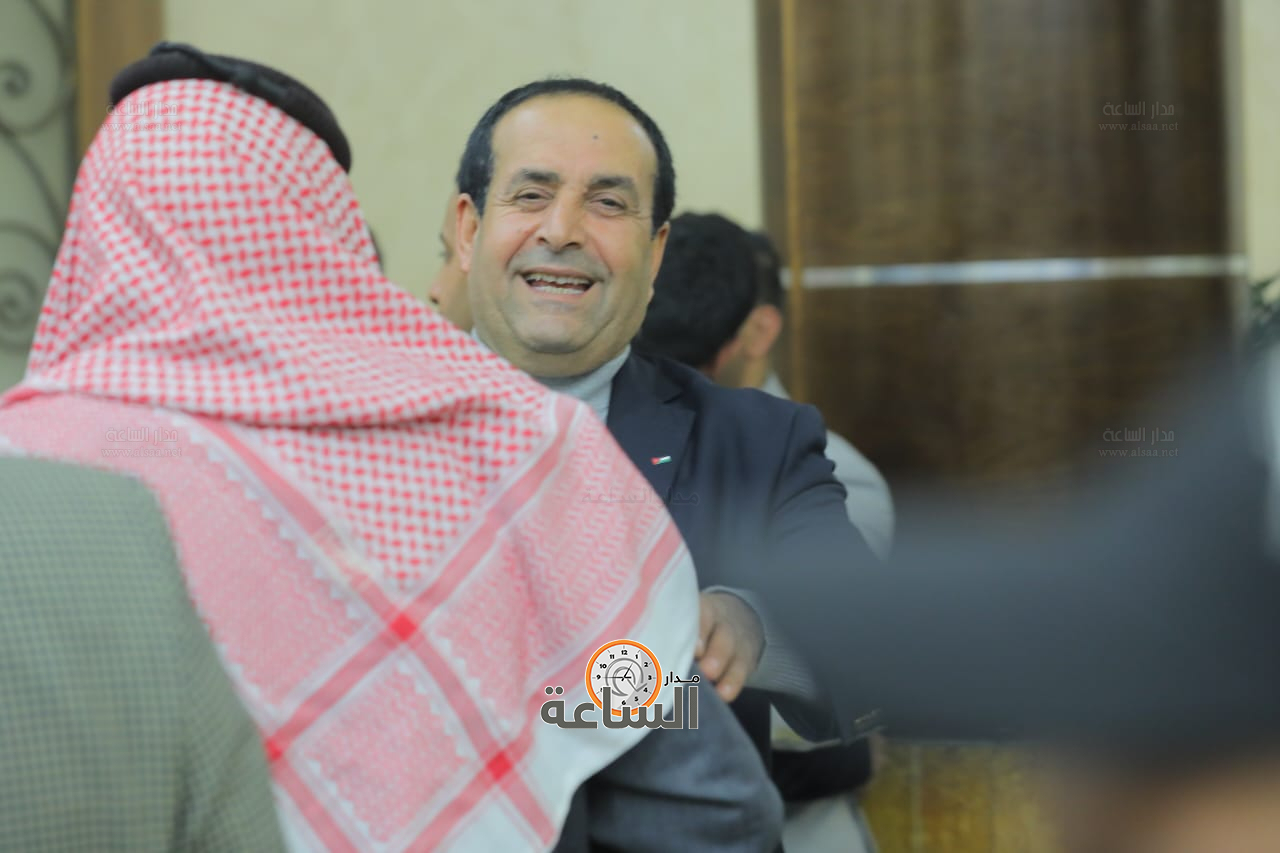 Madar Al-Saa Images 0.27279702537339734