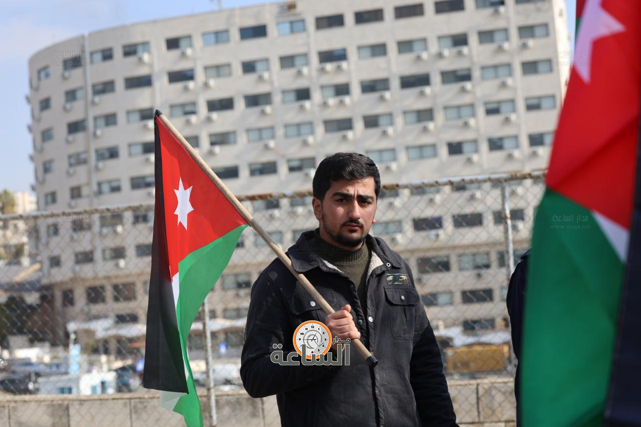 Madar Al-Saa Images 0.662378722541255