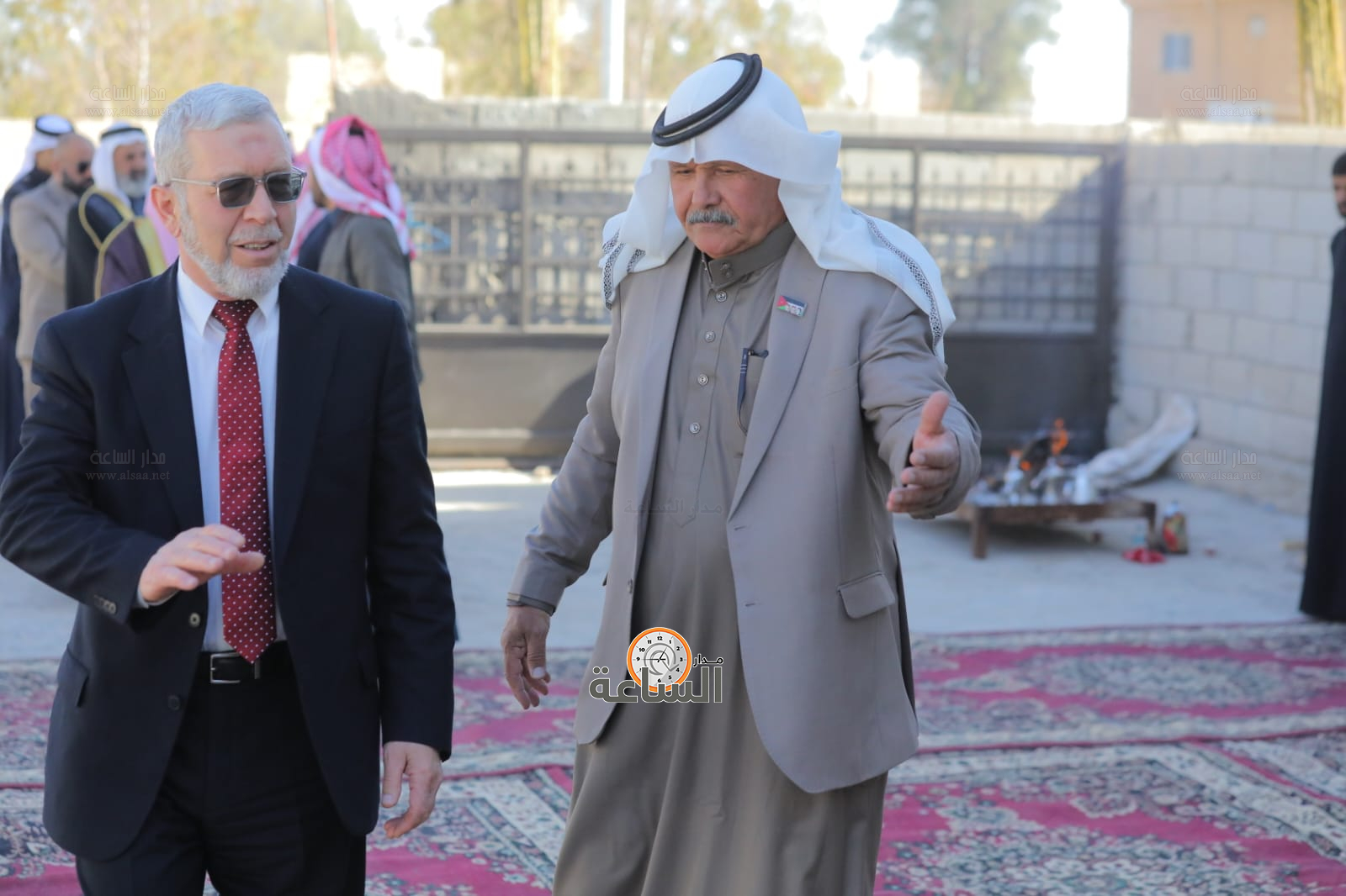 Madar Al-Saa Images 0.4448460703160233