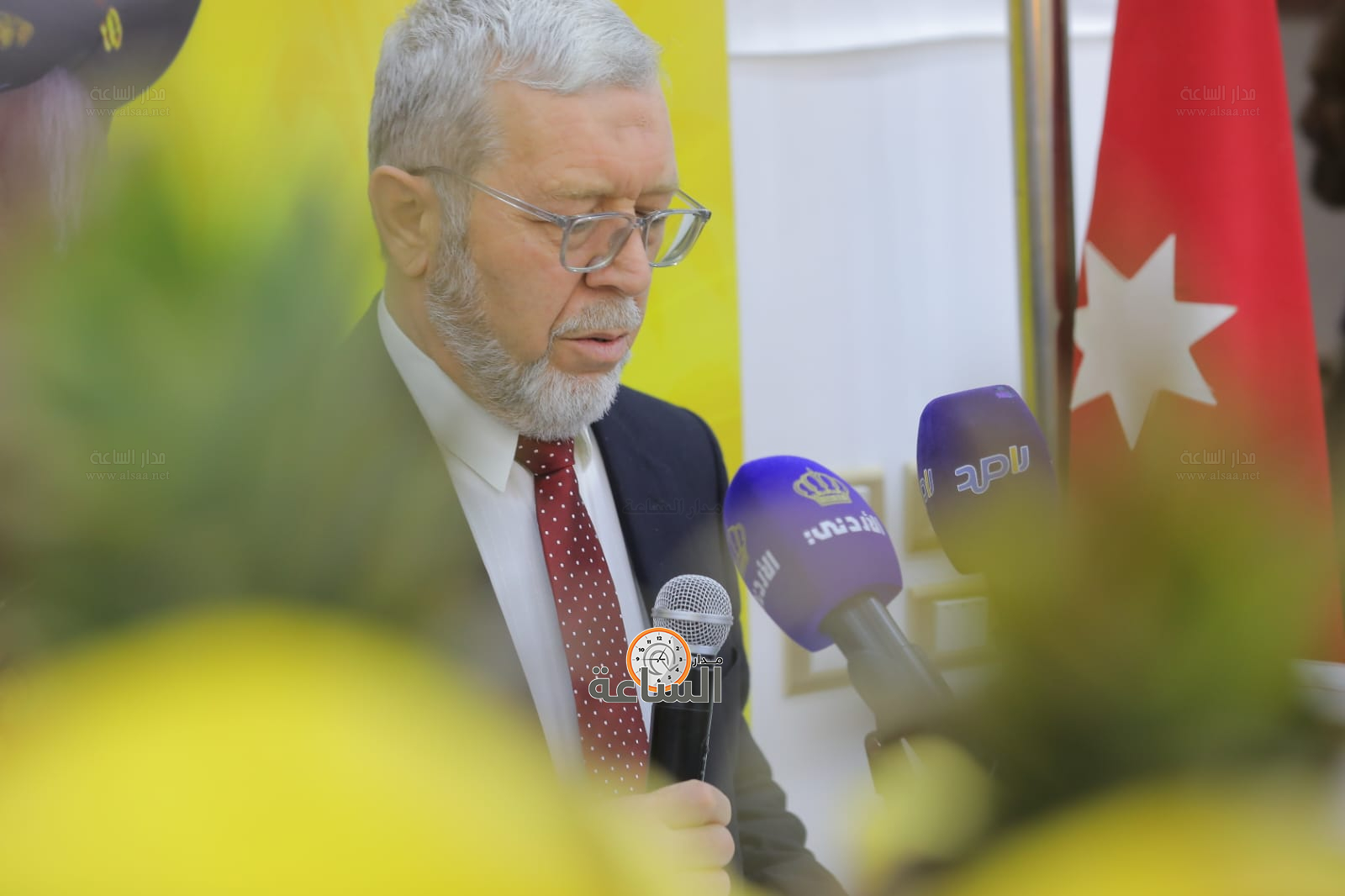 Madar Al-Saa Images 0.5374377156300276