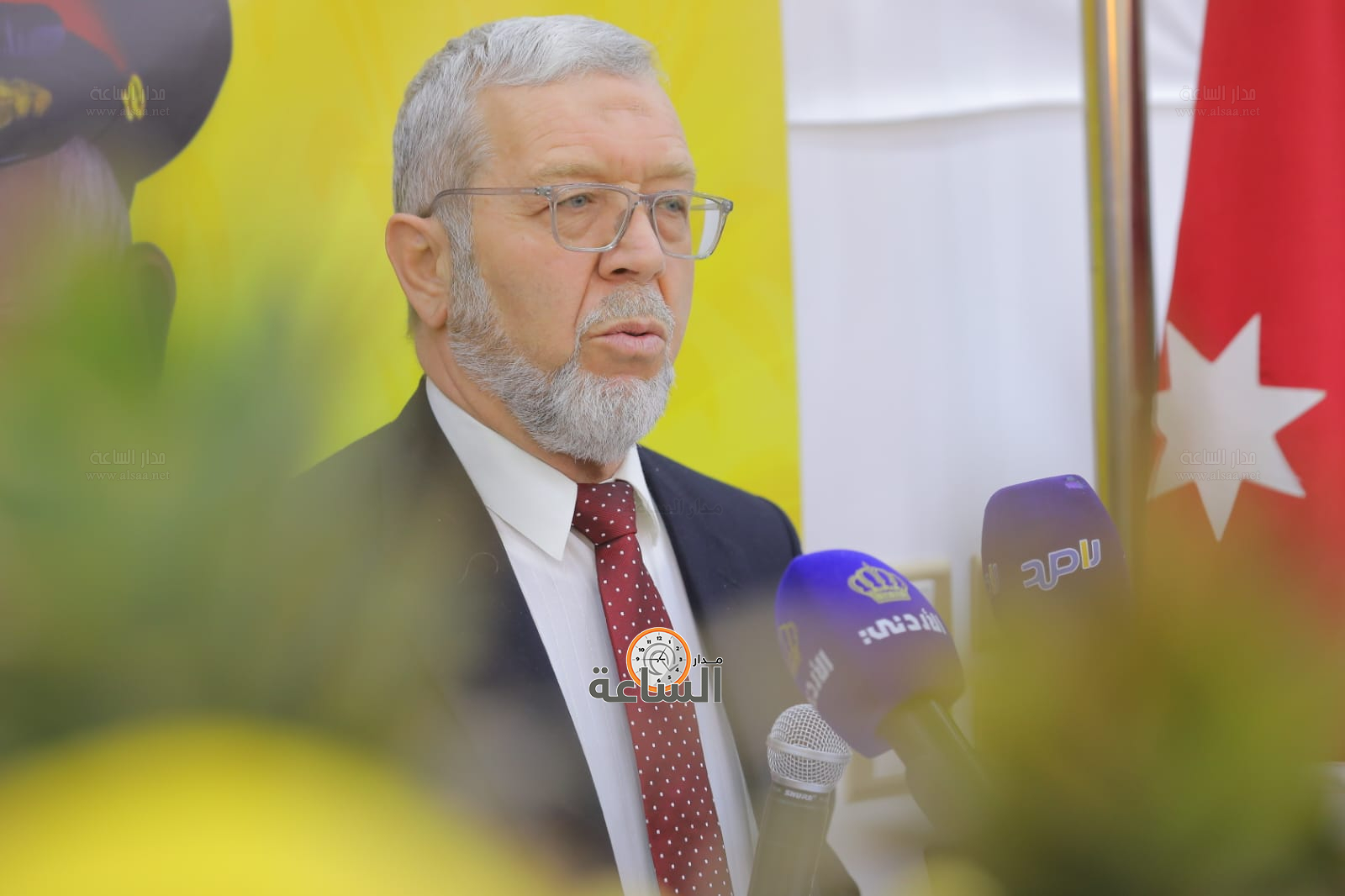 Madar Al-Saa Images 0.2367689932281658