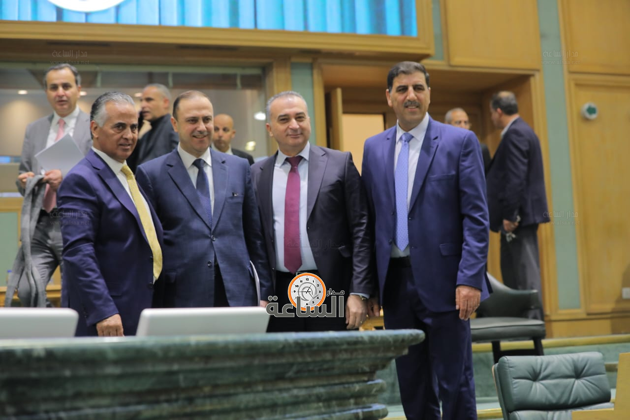 Madar Al-Saa Images 0.1483483039445348