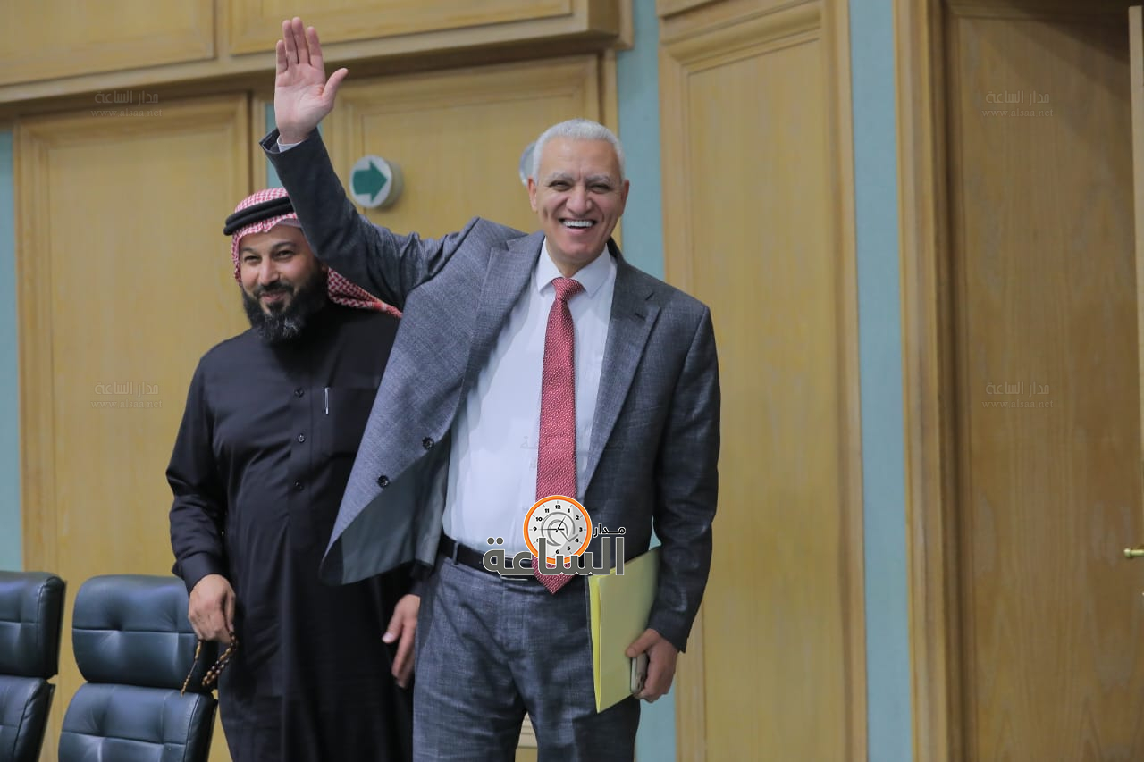 Madar Al-Saa Images 0.6771938212215034