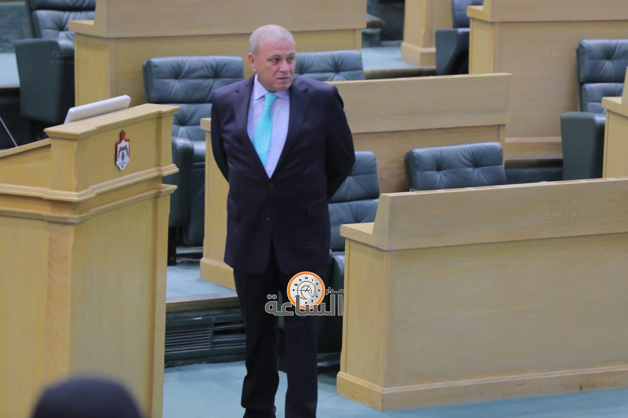 Madar Al-Saa Images 0.3617491861619655