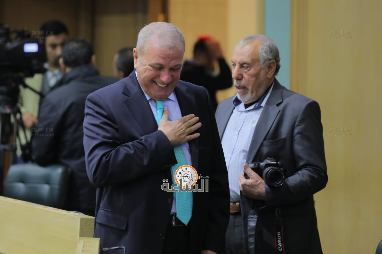 Madar Al-Saa Images 0.2058615337001659