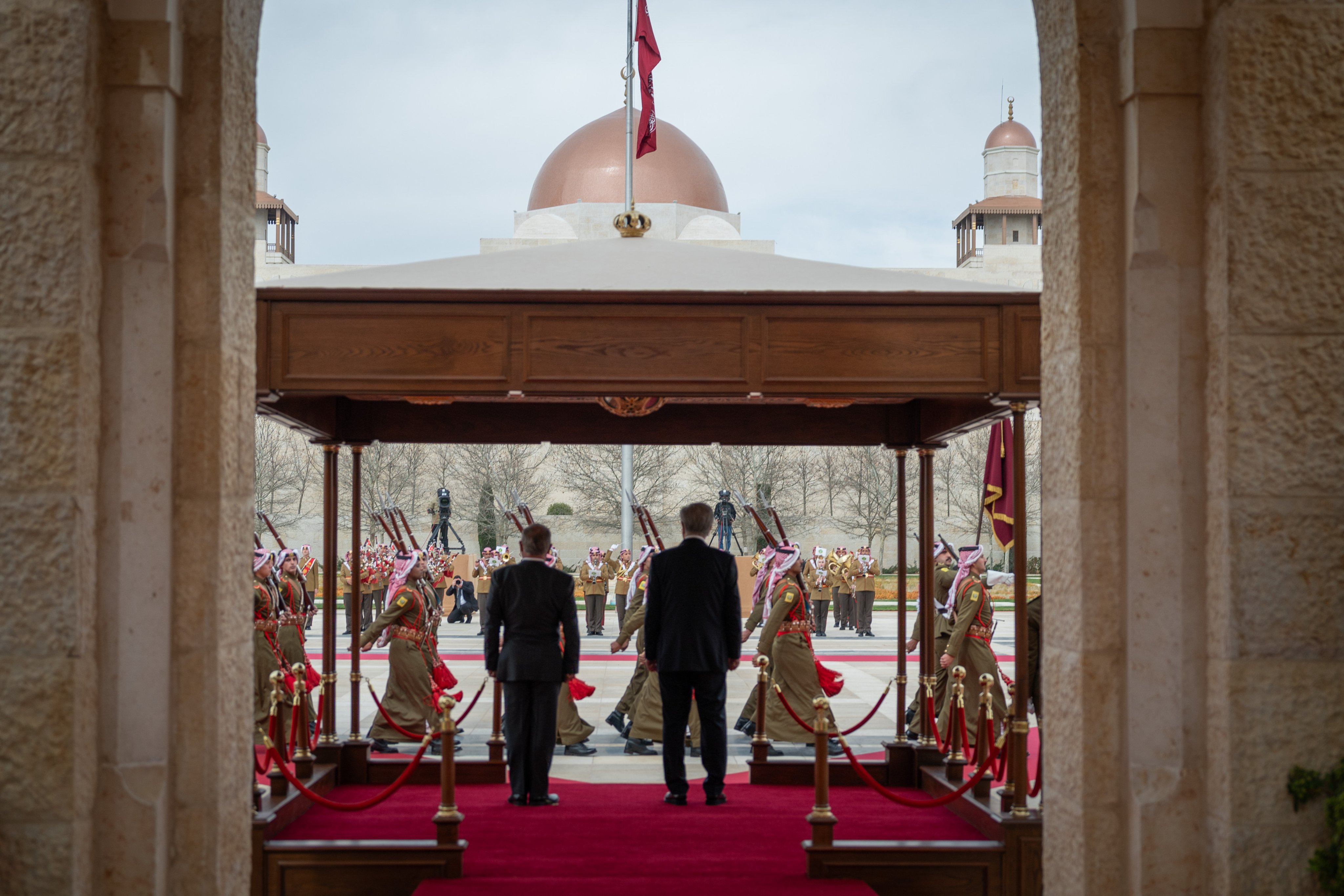 Madar Al-Saa Images 0.10913494126045165