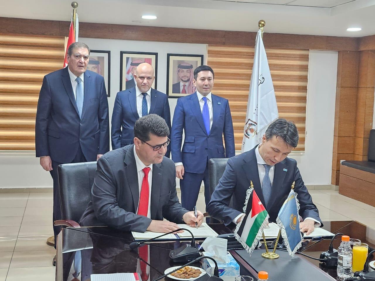 Madar Al-Saa Images 0.15410870241263752