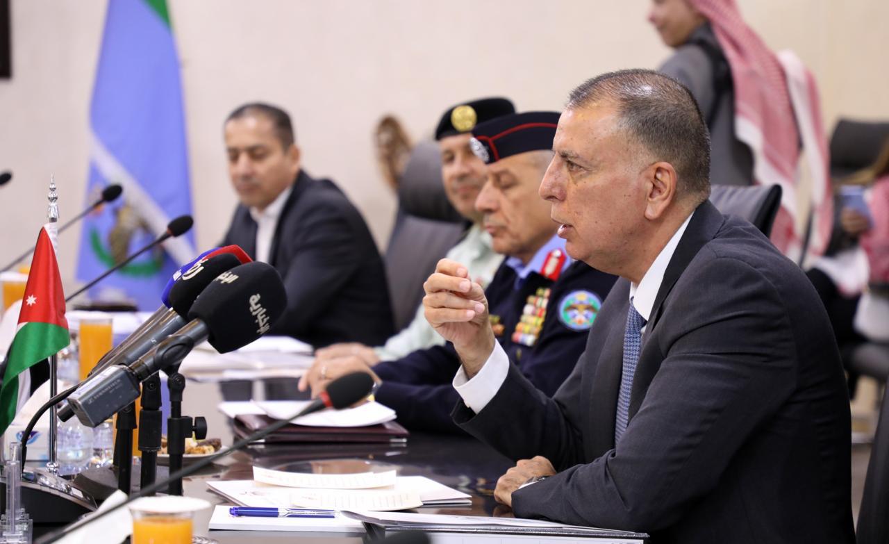 Madar Al-Saa Images 0.501444852530226