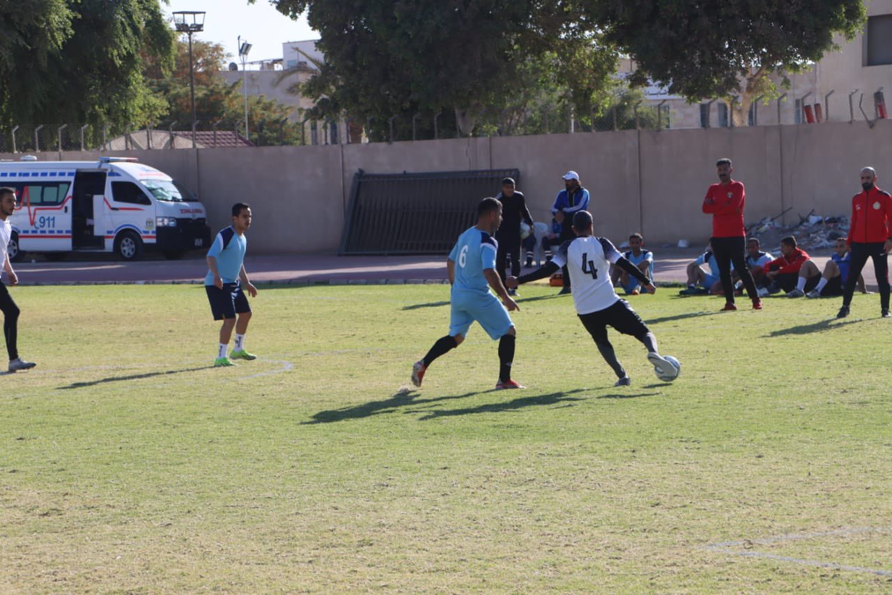 Madar Al-Saa Images 0.22018627168453087