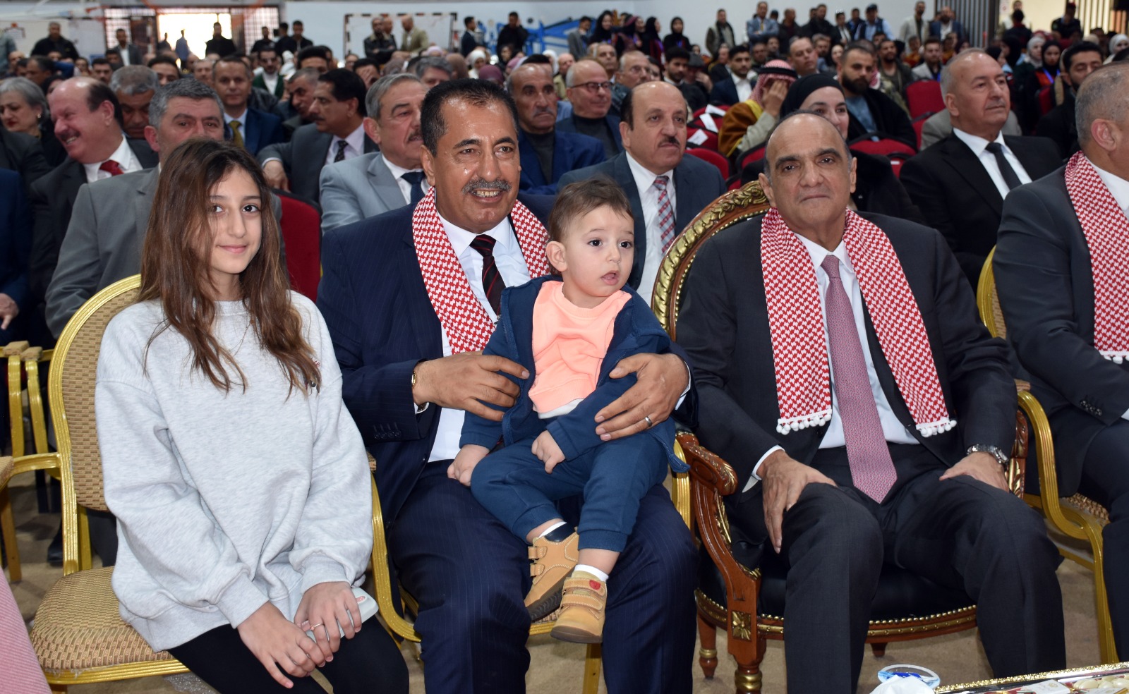 Madar Al-Saa Images 0.2534951116114401