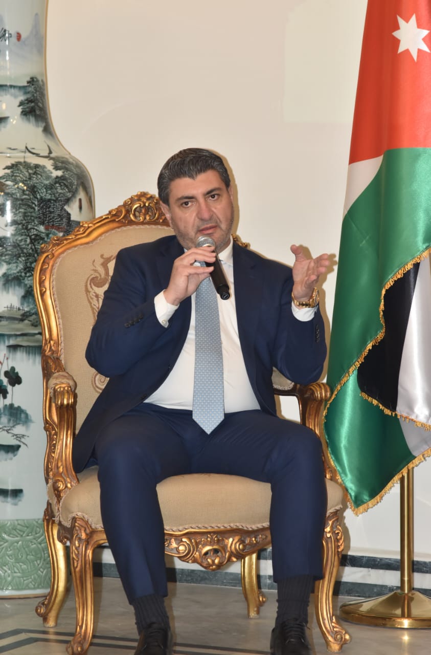 Madar Al-Saa Images 0.5353101997158654