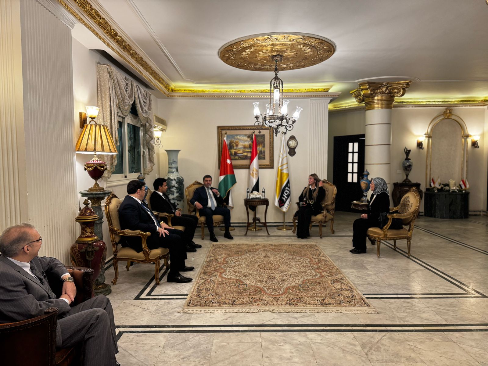 Madar Al-Saa Images 0.40666671778791863