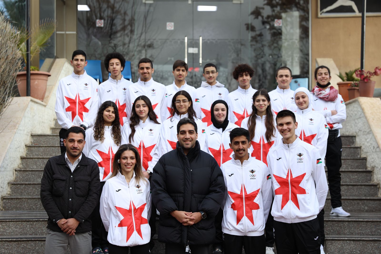 Madar Al-Saa Images 0.45575061458918875