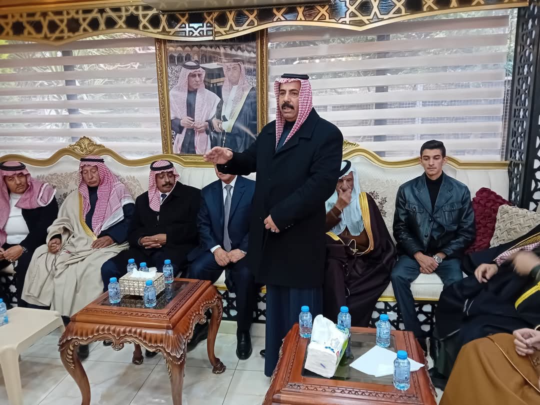 Madar Al-Saa Images 0.178304341113398